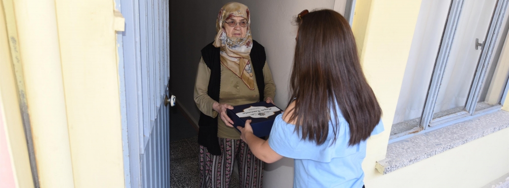 Karesi'nden kapıya iftar servisi