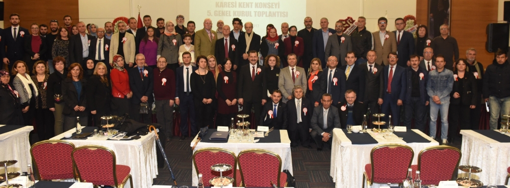 Yücel Yılmaz; “Şehir için dertleniyoruz”