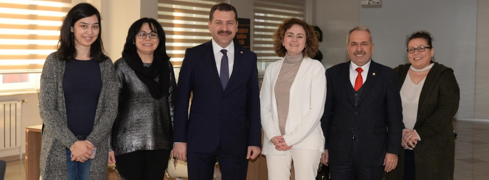 Başkan Yılmaz'dan KADEM'e destek