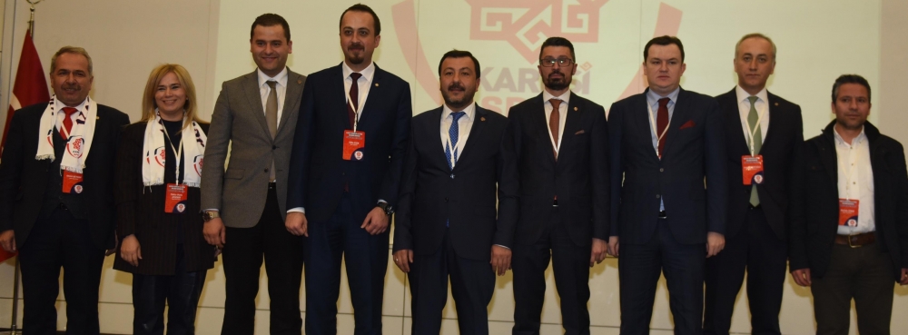 Karesispor'da 30 bin kişilik dev aile büyüyor