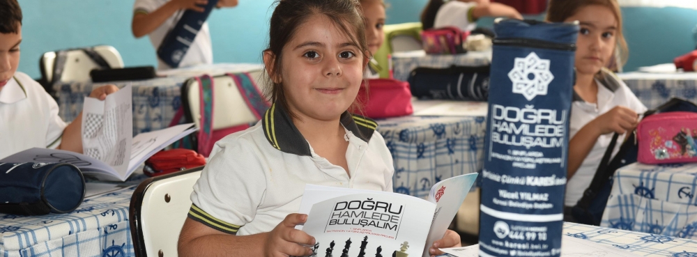 Geleceğin Kasparov'ları Karesi'de yetişiyor