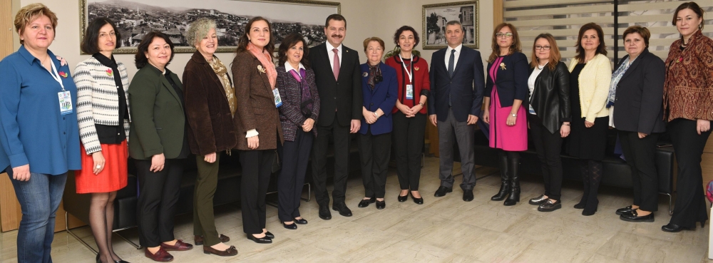 Yüksek Öğretimin Kadın Liderleri Karesi'de