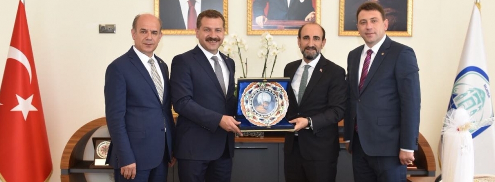 Kurtdereli için Bursa ve İstanbul'da
