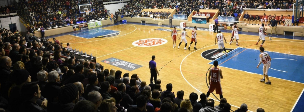 Karesispor rekorlarla kazandı