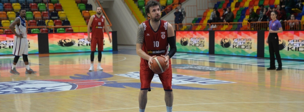 Karesispor ilk mağlubiyetini Konya’da aldı