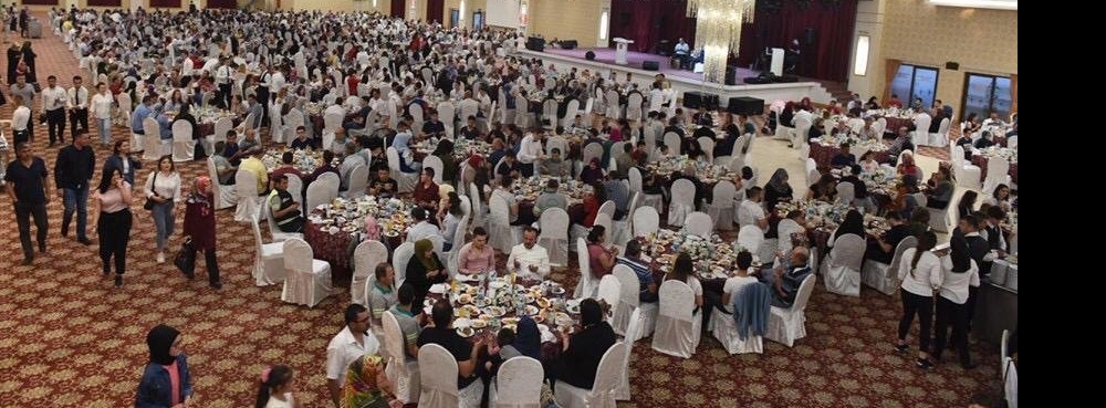 Karesi ailesi iftarda buluştu