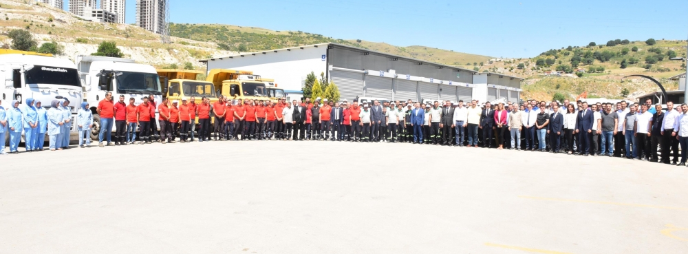 Karesi ailesi bayramlaştı