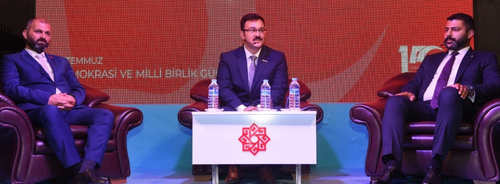 Tarihi Balıkesir Lisesi Eski Binasında ’15 Temmuz Destanı’ Panel Ve Sergisi