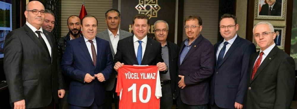 Balıkesirspor Yönetiminden Karesi'ye ziyaret