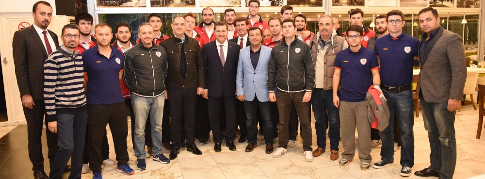Karesi Basketbol'a Başkan sürprizi