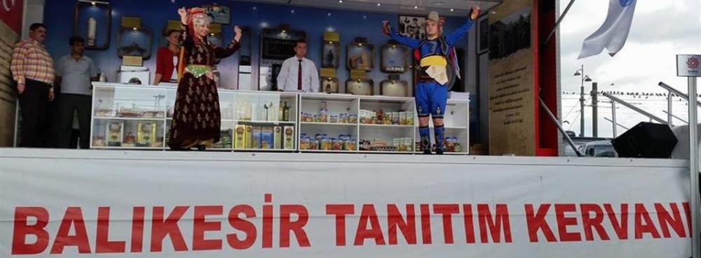 Balıkesir'i Tır'la tanıtıyorlar