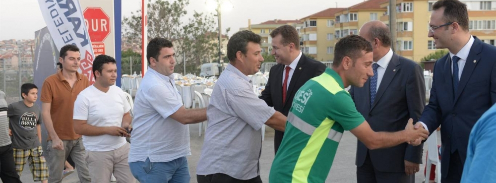 Karesi ailesi iftarda buluştu