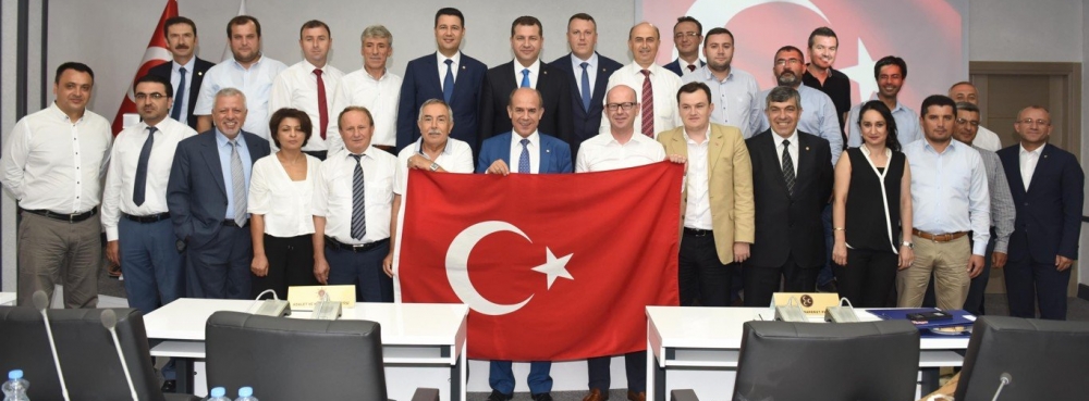 Karesi, meclisinde darbecilere lanet, şehitlere dua okundu