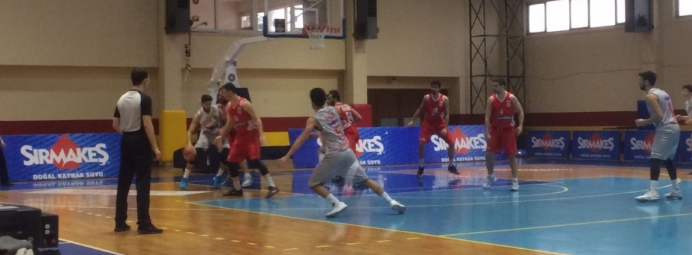 Karesi'nin bileği bükülmüyor