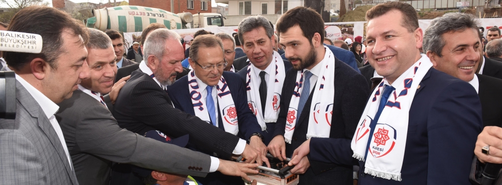Karesi'de spor kompleksinin temeli atıldı