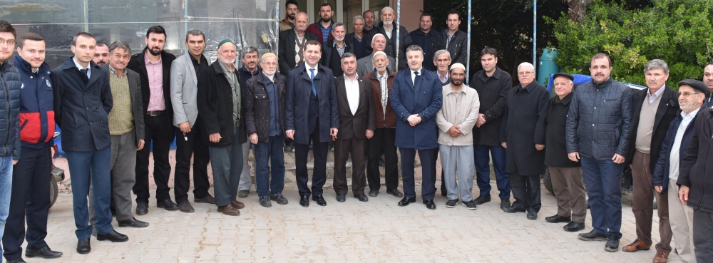 Başkan Yücel Yılmaz, güne Kamçılı'da başladı