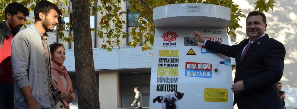 Karesi Belediyesi'nin çevre dostu projesi sokak hayvanlarını besleyecek