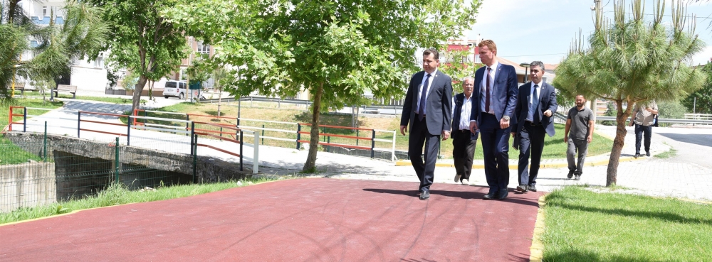 Karesi'de parkların keyfini çıkarın