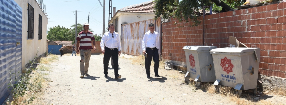 Yücel Yılmaz Kabakdere'yi çamurdan kurtarıyor