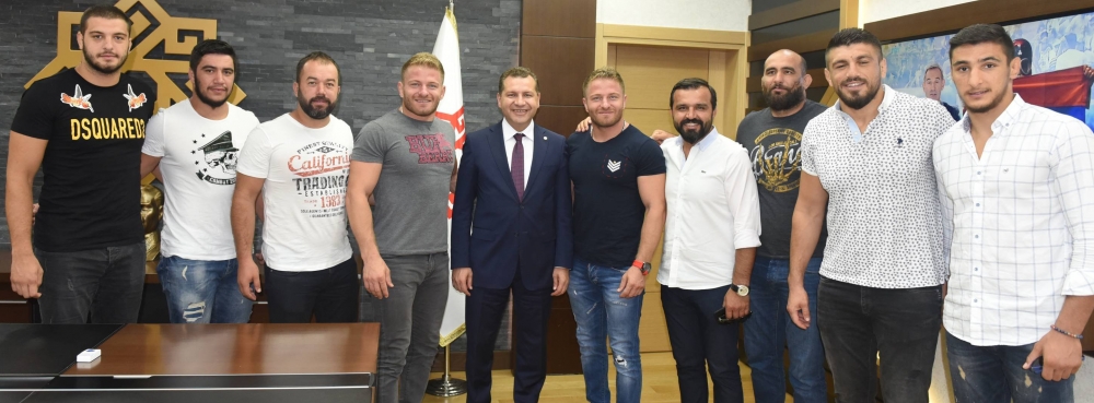 Başkan Yılmaz'a Kurtdereli teşekkürü