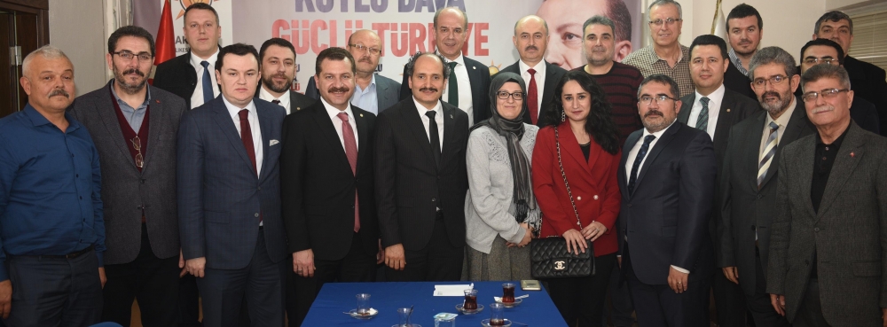 Başkan Yılmaz'dan demokrasi örneği