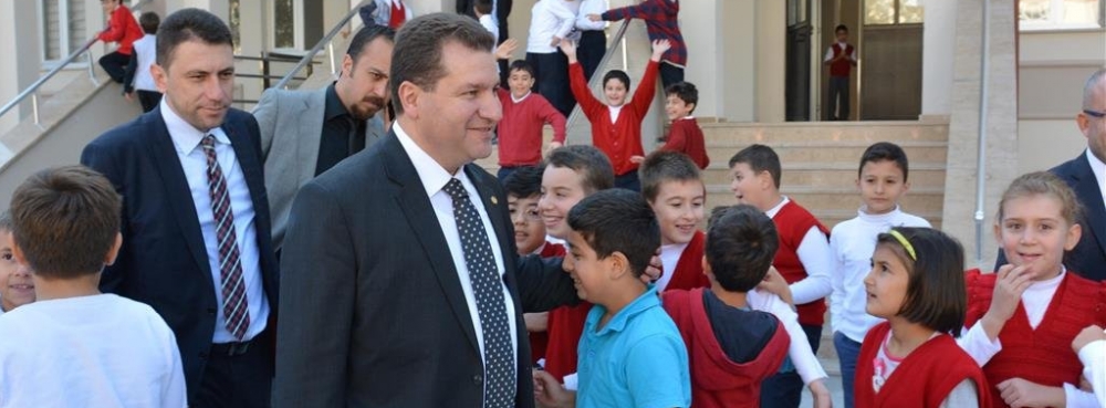 Karesi, daha iyi bir eğitim için kolları sıvadı