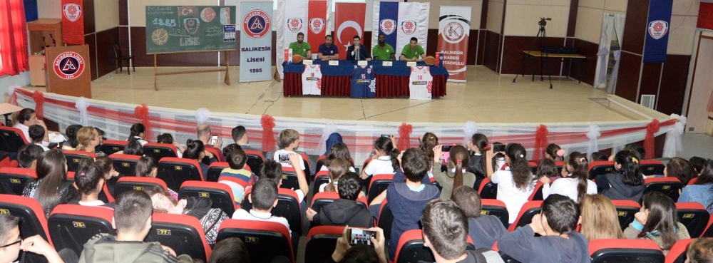 Karesispor'dan 1000 öğrencili panel
