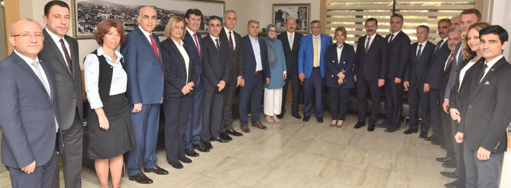 AK Partili Vekiller Karesi'de