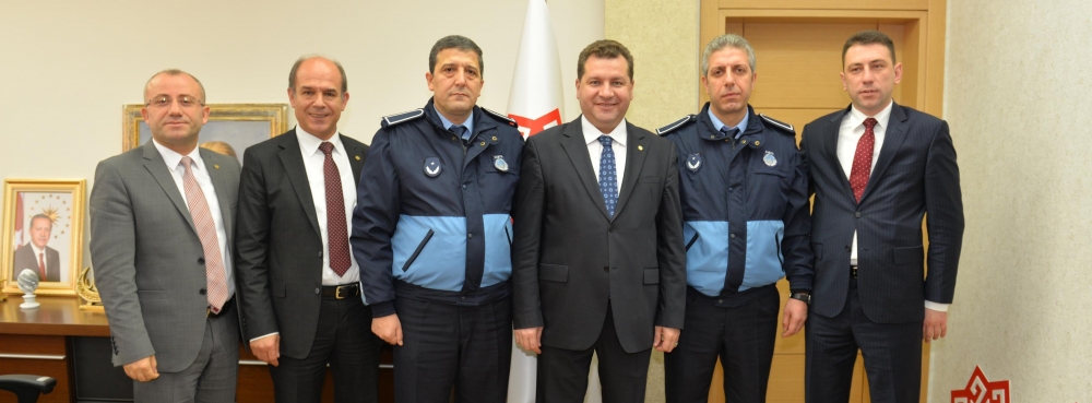 Karesi'de terfi sevinci