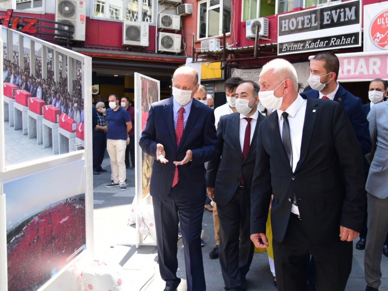 “MİLLİ İRADENİN GÜCÜ” FOTOĞRAF SERGİSİ AÇILDI
