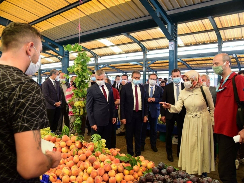 KARESİ’DE PANDEMİ DENETLEMESİ