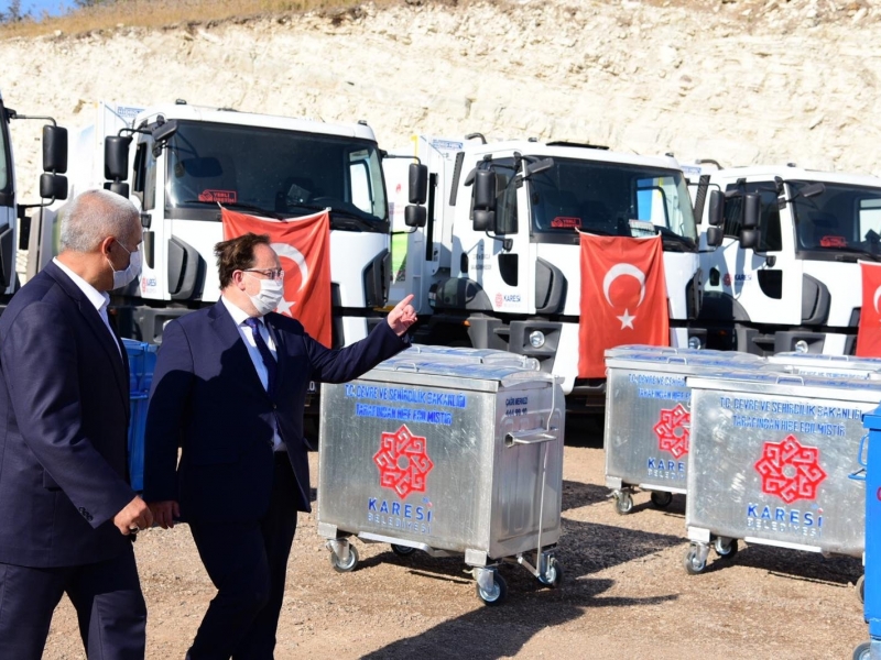 KARESİ’YE 500 YENİ ÇÖP KONTEYNERİ