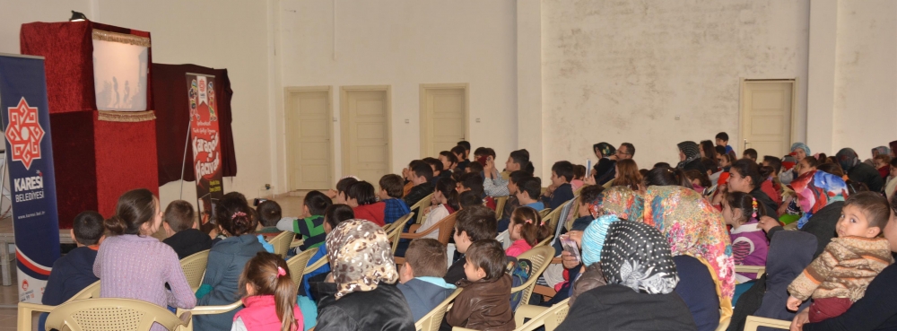 Karesi'de tiyatro ile tanışmayan çocuk kalmayacak