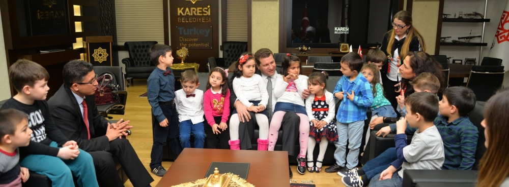 Minikler sordu,  Başkan Yılmaz cevapladı