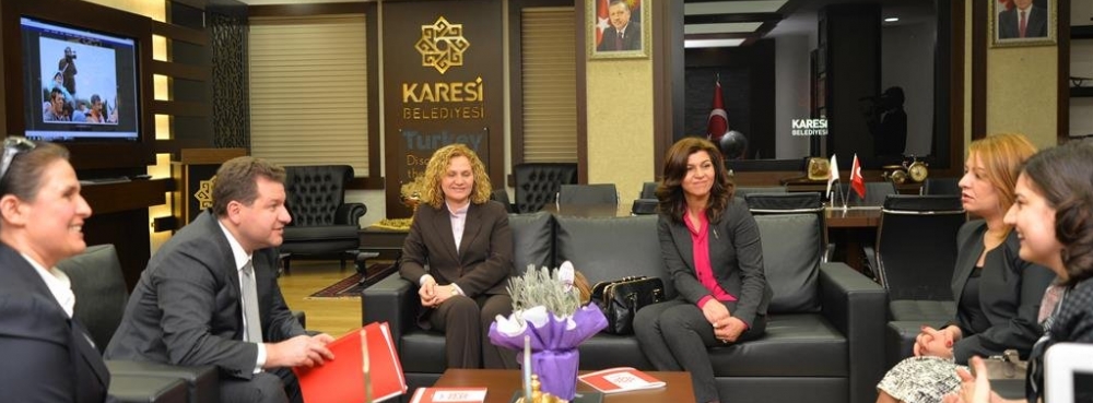 Başkan Yılmaz; "Kadınlarımız Türkiye'nin gücüne güç katıyor"