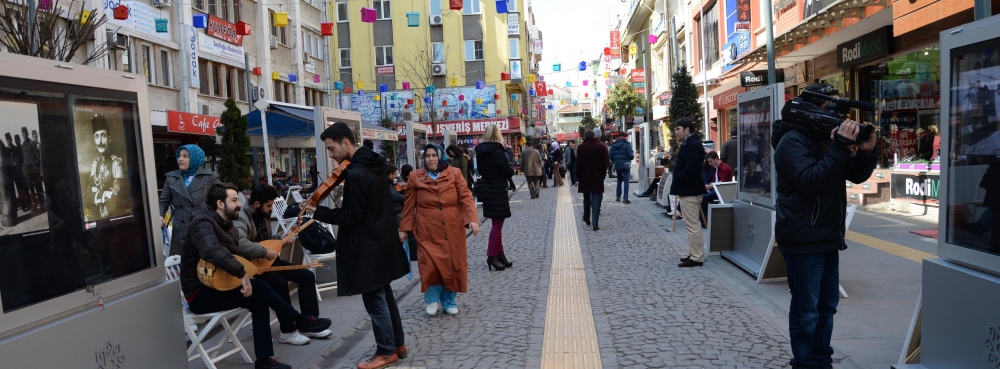 100 yıllık destan Karesi'de sergilendi