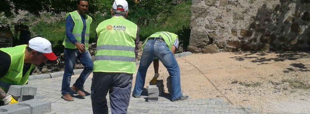 KARESİ'DE HİZMET SEFERBERLİĞİ 'DERDİMİZ HALKIMIZI MUTLU GÖRMEK'