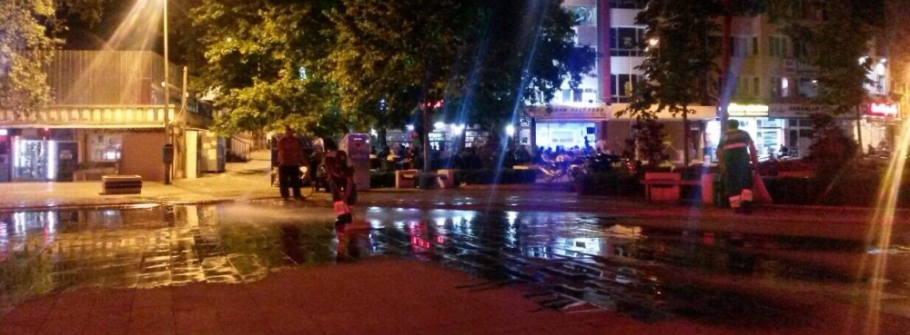 Karesi, gece gündüz demiyor