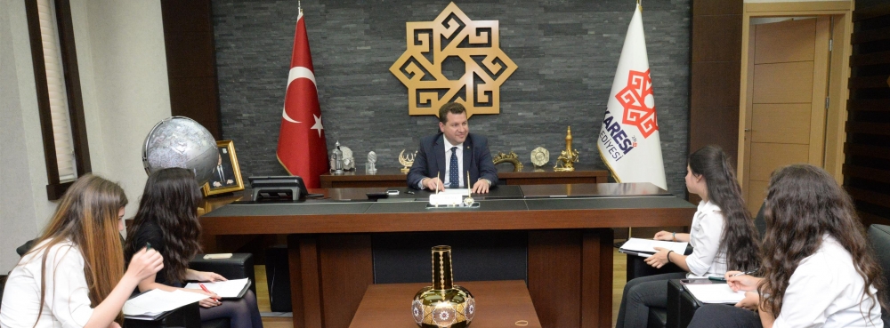 Başkan Yılmaz'dan öğrencilere tavsiyeler