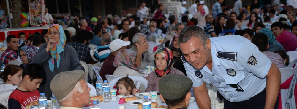 Karesi Zabıta Ramazan mesaisinde