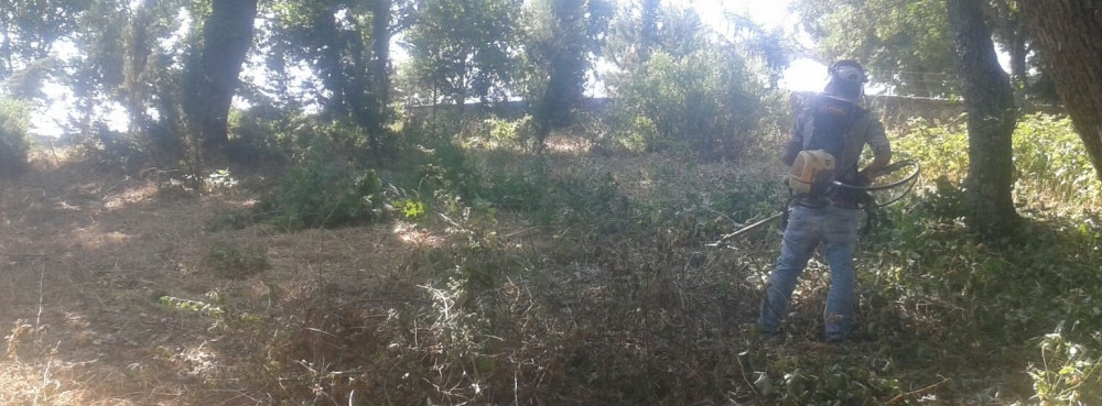 Karesi'nin mezarlıkları bayram ziyaretlerine hazırlanıyor